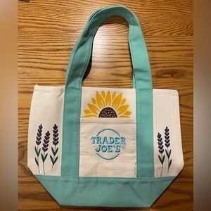 NWT Custom Trader Joe’s Mini Canvas Tote in Mint